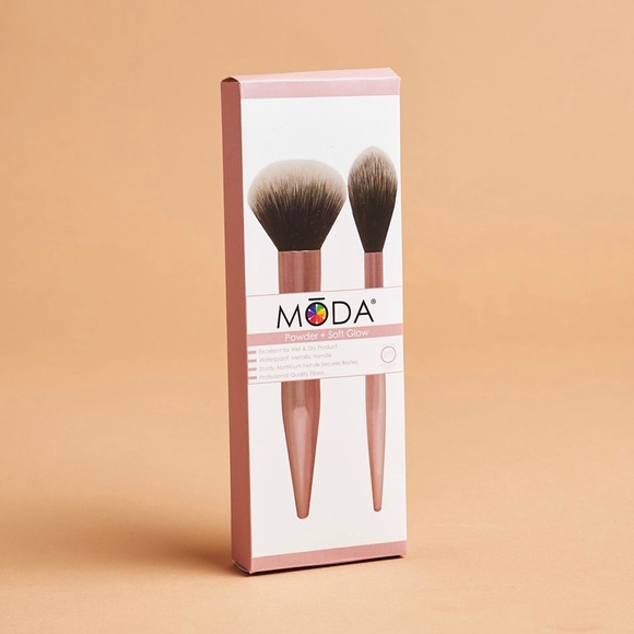 Moda Studio Powder + Soft Glow 2-Piece Brush Set - Picture 2 of 7